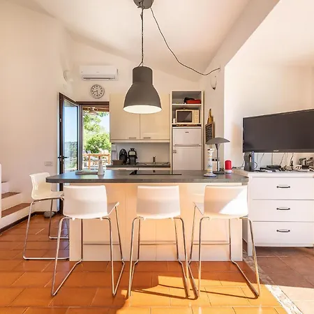 Domus Moon With Sea View Villasimius